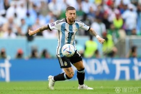 kaiyun体育app-荷甲赛程吃紧，托特纳姆今夜主帅复盘，气氛紧张，轮换策略成焦点的简单介绍