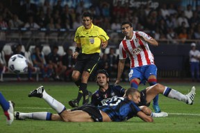 开云官方-包含辽宁本钢围绕欧超杯再遭质疑赛地聚焦——欧冠加时末段热度飙升，赛地聚焦——意大利杯今晚热度飙升瞬间刷屏的词条